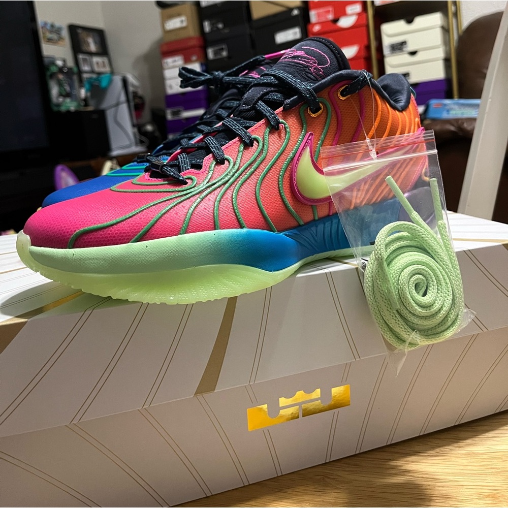 Nike Lebron 21 - Picture 4 of 12